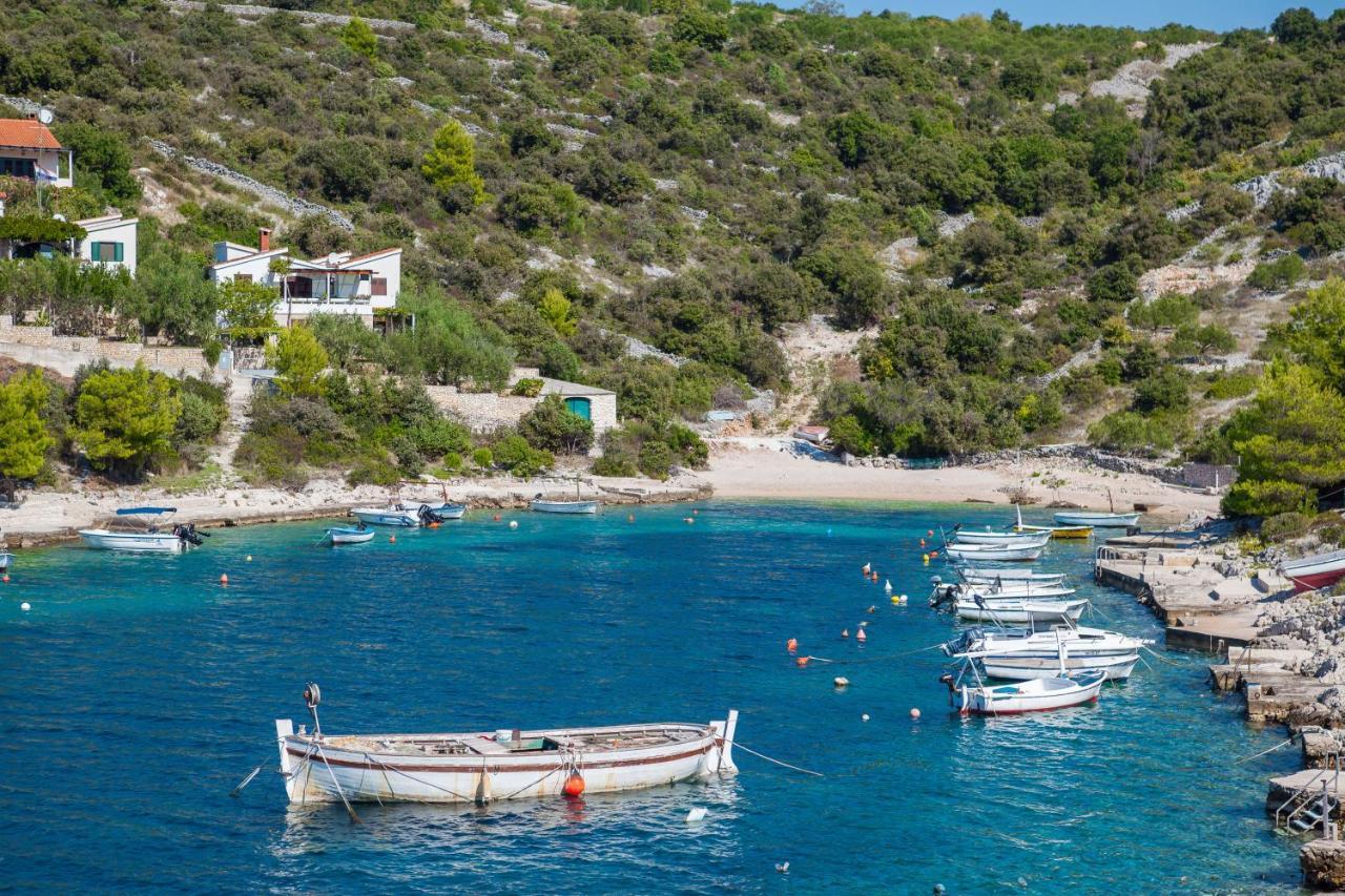 Apartments Bose Kanica On The Sea Sevid Extérieur photo